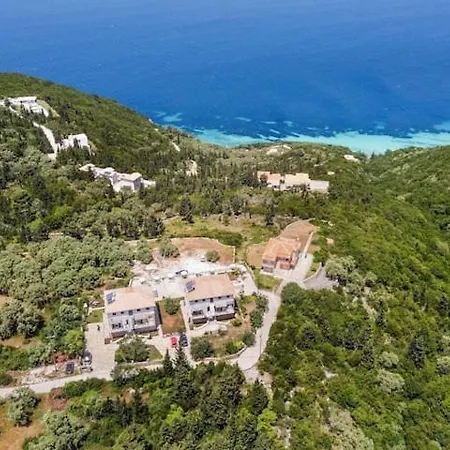 Διαμέρισμα Delux 2 Petra Τσουκαλάδες